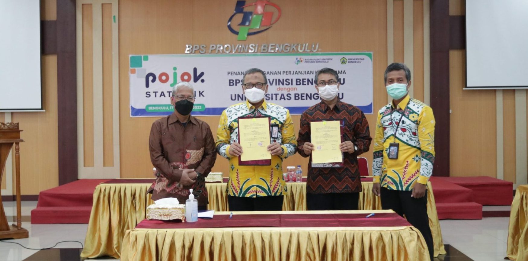 Penandatanganan Perjanjian Kerja Sama antara Universitas Bengkulu dengan Badan Pusat Statistik Provinsi Bengkulu tentang Pojok Statistik